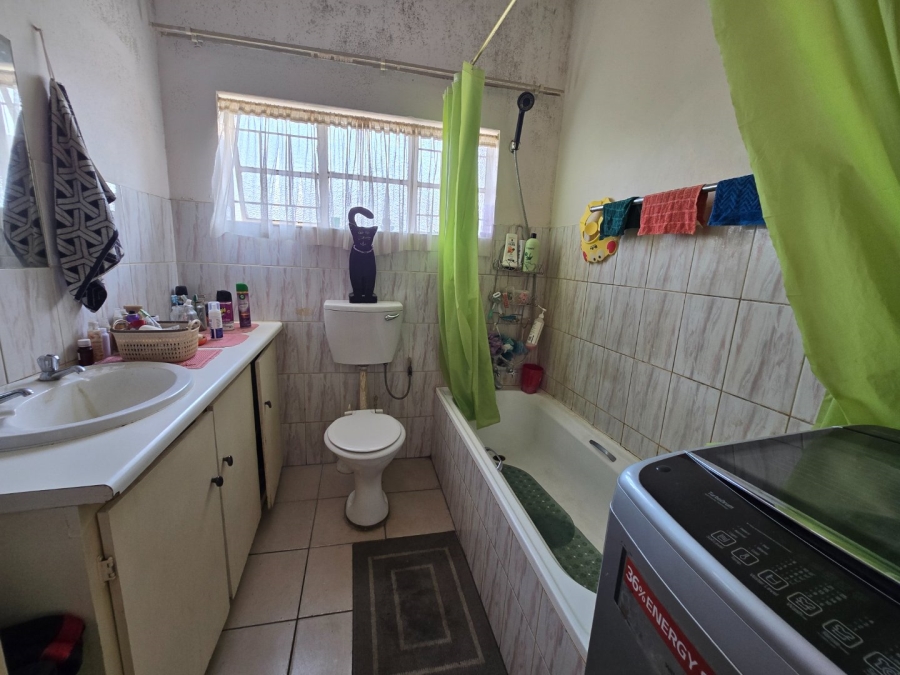 3 Bedroom Property for Sale in Potchefstroom South North West